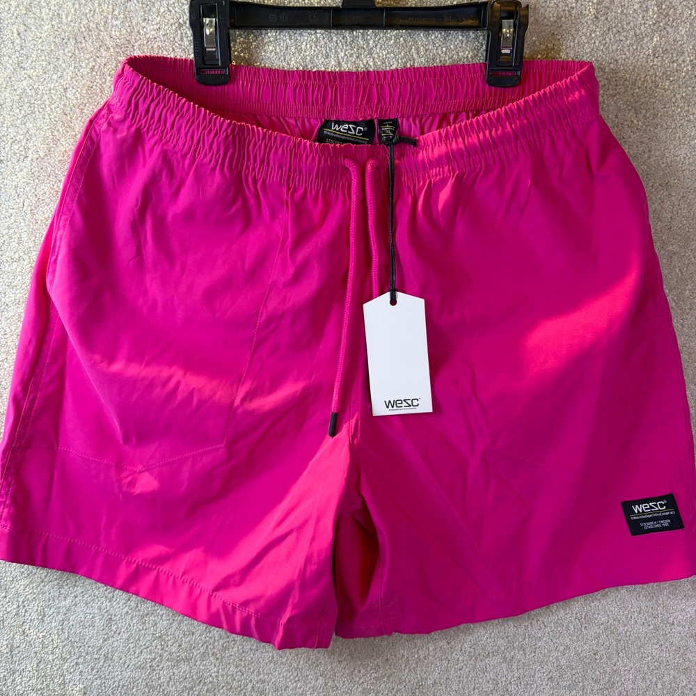 WeSC Wide Leg Shorts Mens L Womens XL Pink Hiking Swim Unisex O114425T22W NEW